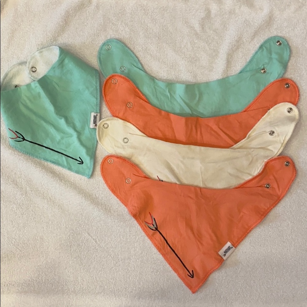 MatiMati bandana style baby bibs